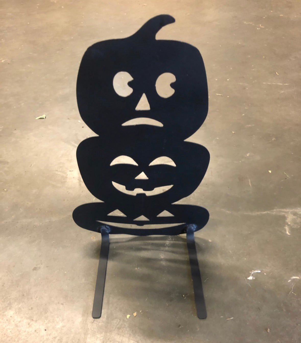 Metal 3 Stack Pumpkins