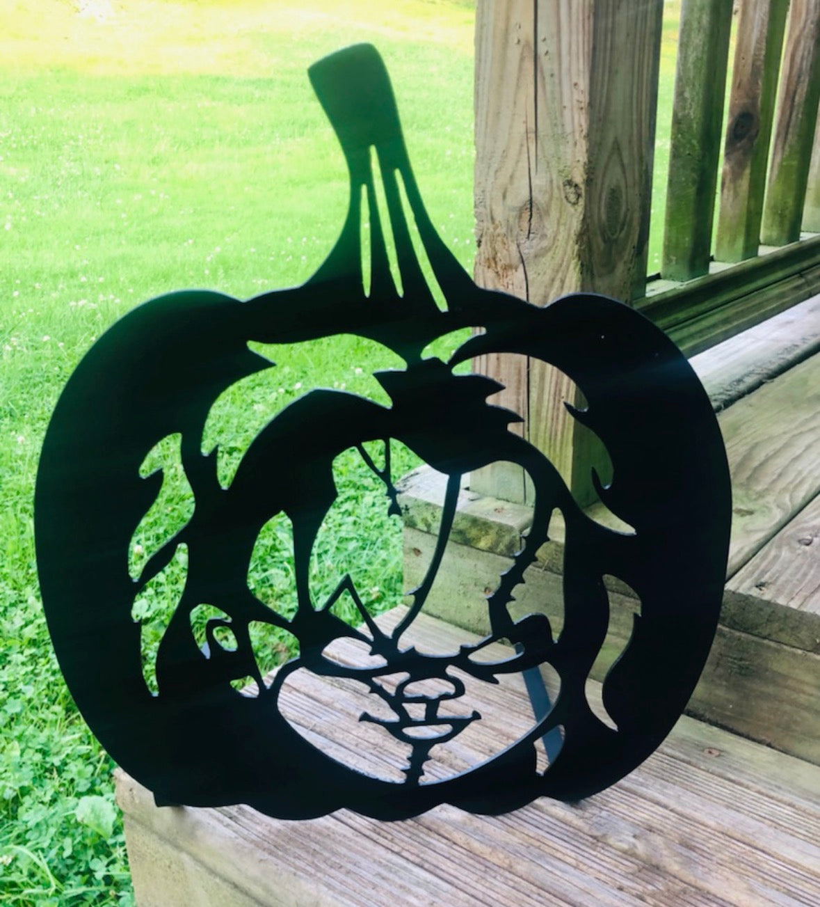 Chucky Metal Pumpkin