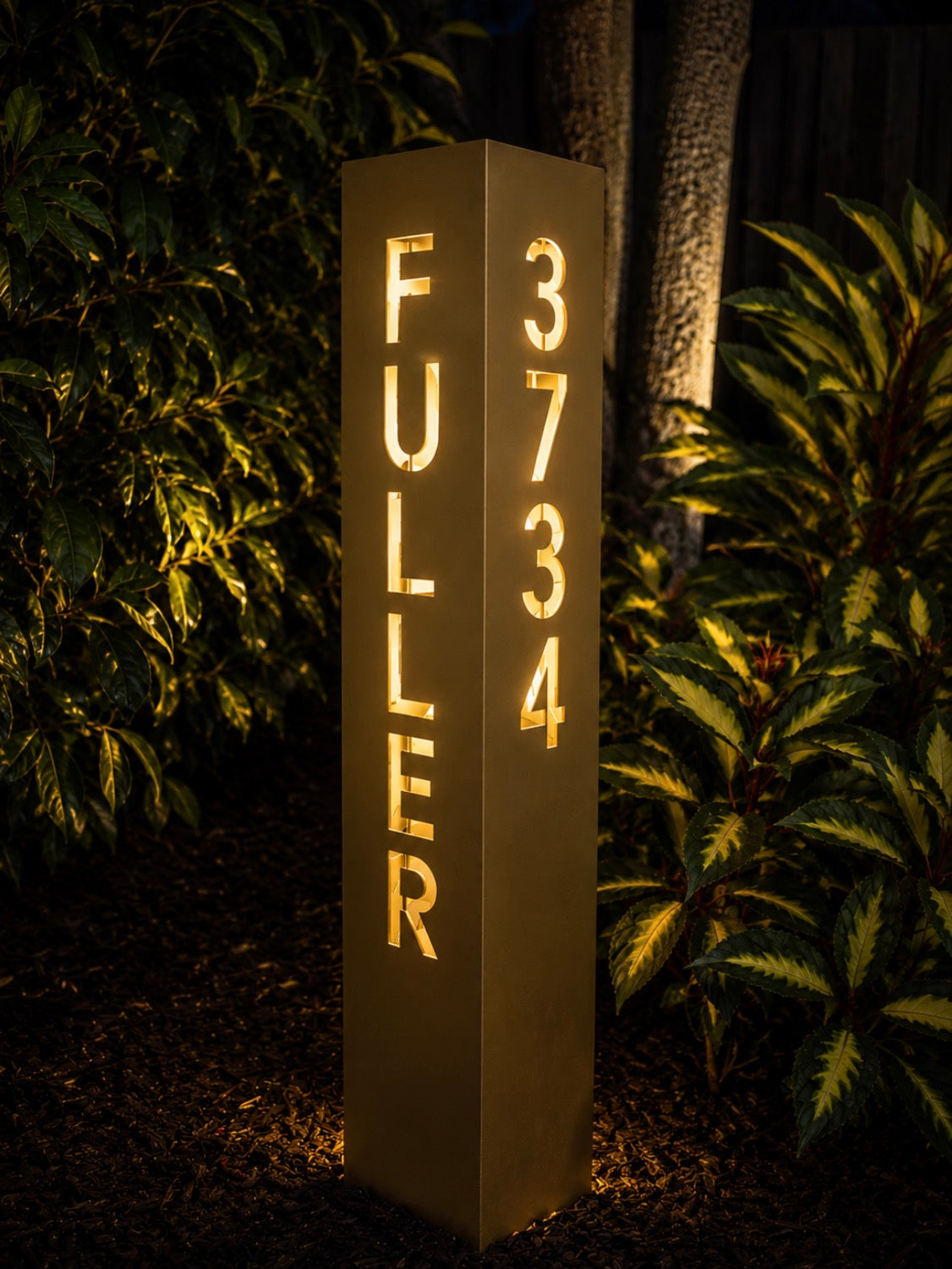 Personalized Metal Address Column