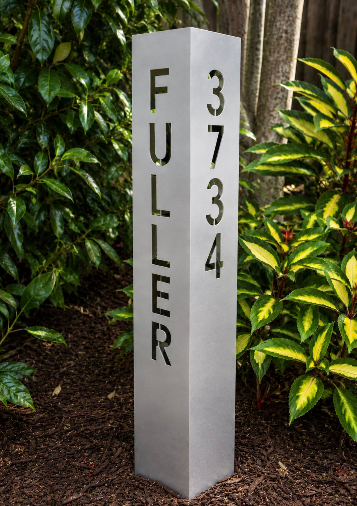 Personalized Metal Address Column