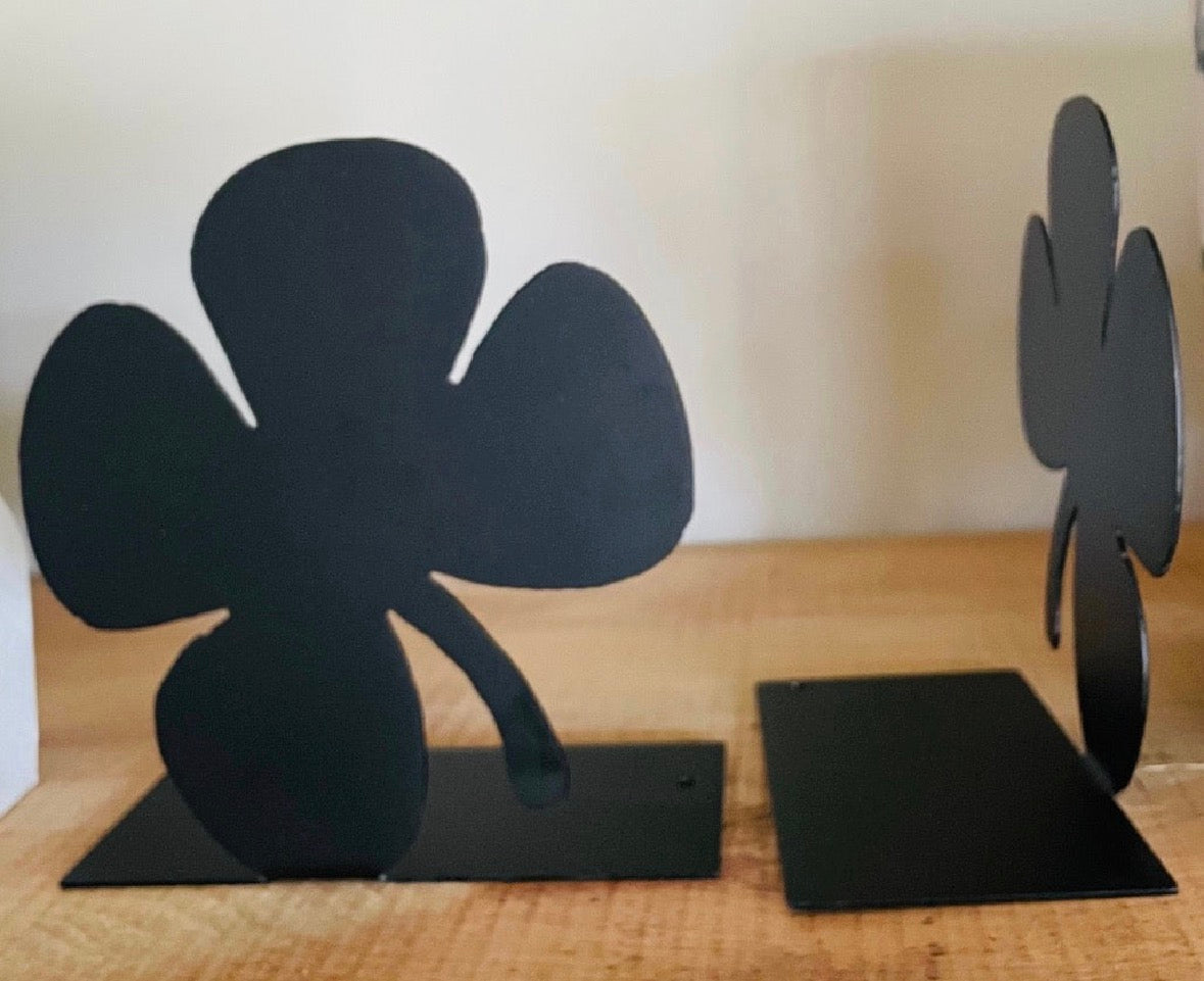 Shamrock Bookends