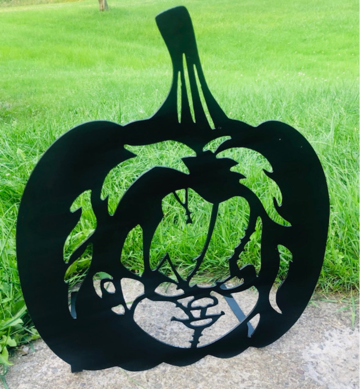Chucky Metal Pumpkin